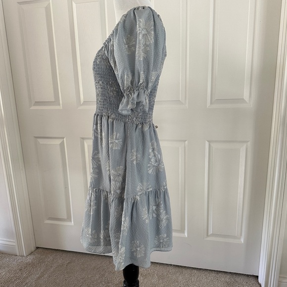 Madewell Silk Lucie Smocked Mini Dress in Moody Blooms - size M - Picture 9 of 12